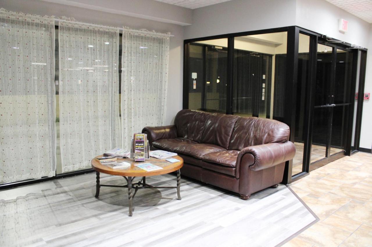 Greenlight Inn & Suites St James Saint James Bagian luar foto