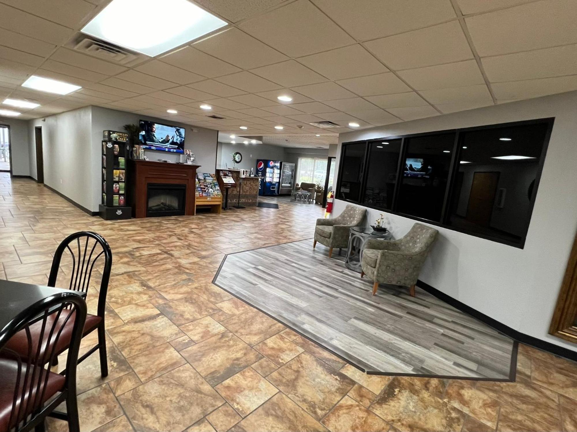 Greenlight Inn & Suites St James Saint James Bagian luar foto
