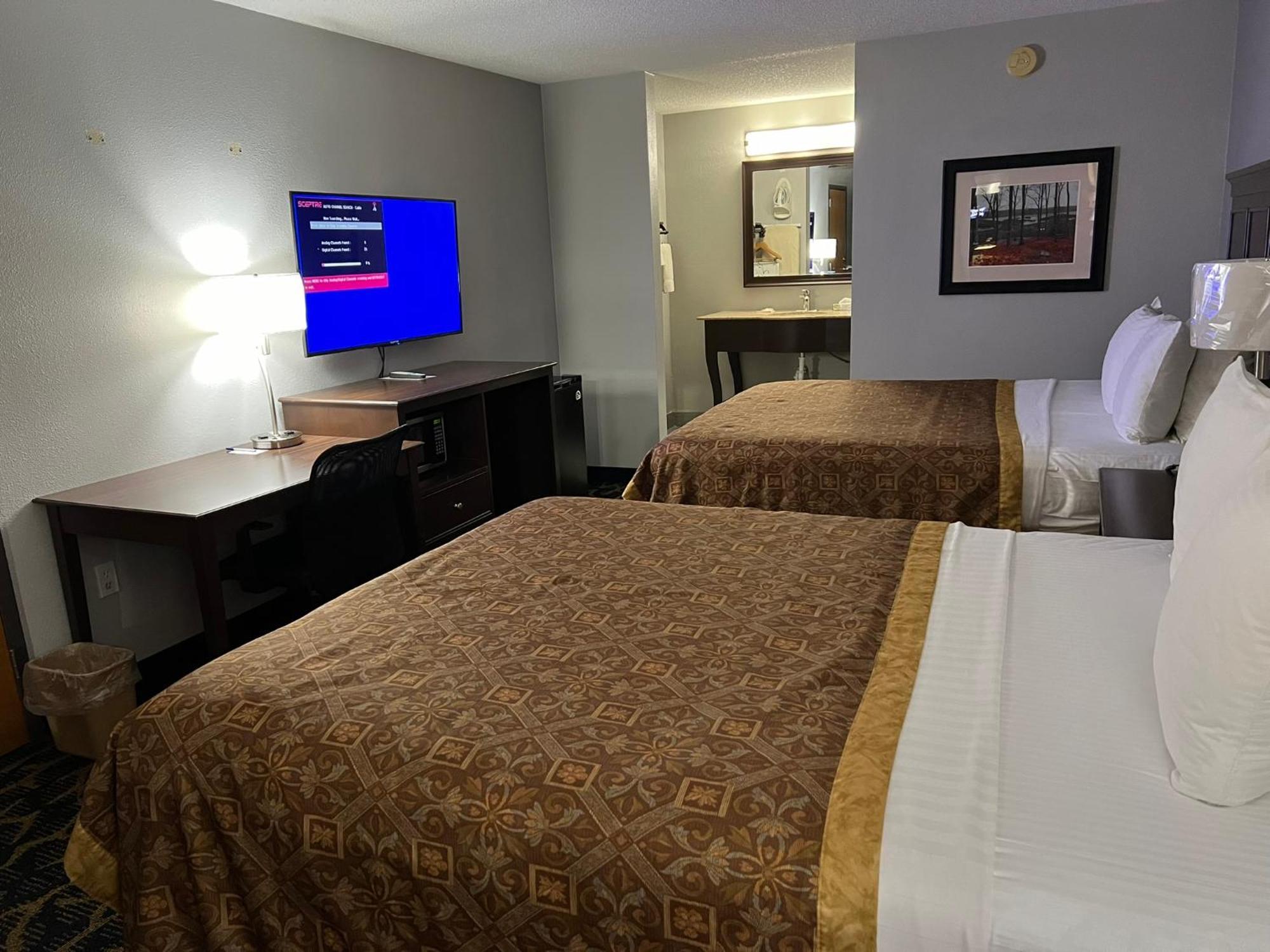 Greenlight Inn & Suites St James Saint James Bagian luar foto